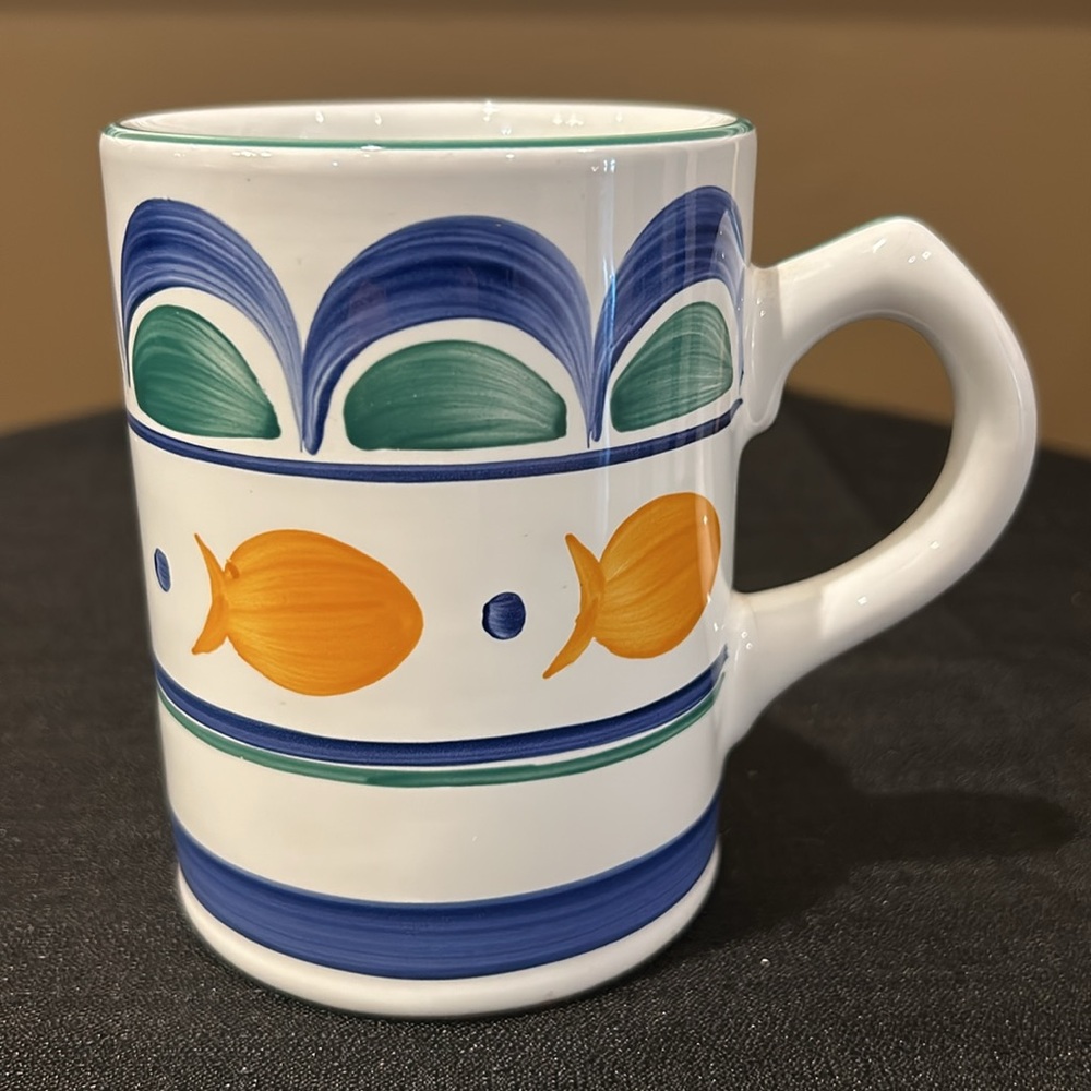 Herend Pottery Gold Fish Cup - Picture 15 of 15
